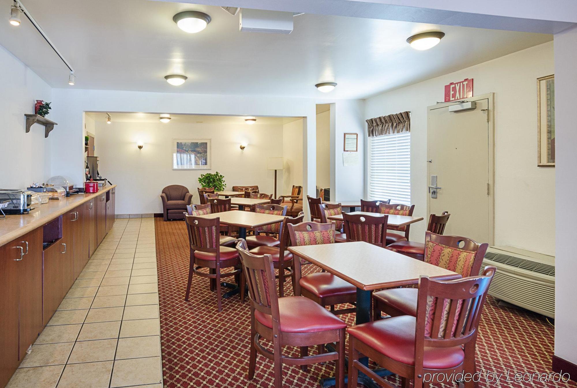 Econo Lodge Inn & Suites Johnson City Zewnętrze zdjęcie